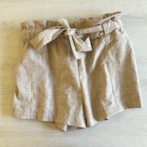 tan Urban Planet Revamped shorts, size small